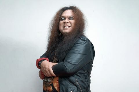 Doddy Katamsi, ancien chanteur d'Elpamas, est décédé à l'âge de 59 ans