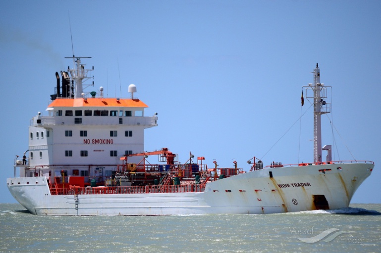 Dua Kapal Terbakar di Laut Hitam Rumania, 8 Awak Hilang
