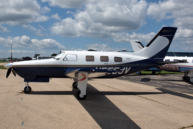 Piper Plane Crashes in Wisconsin, 6 Killed Including Child