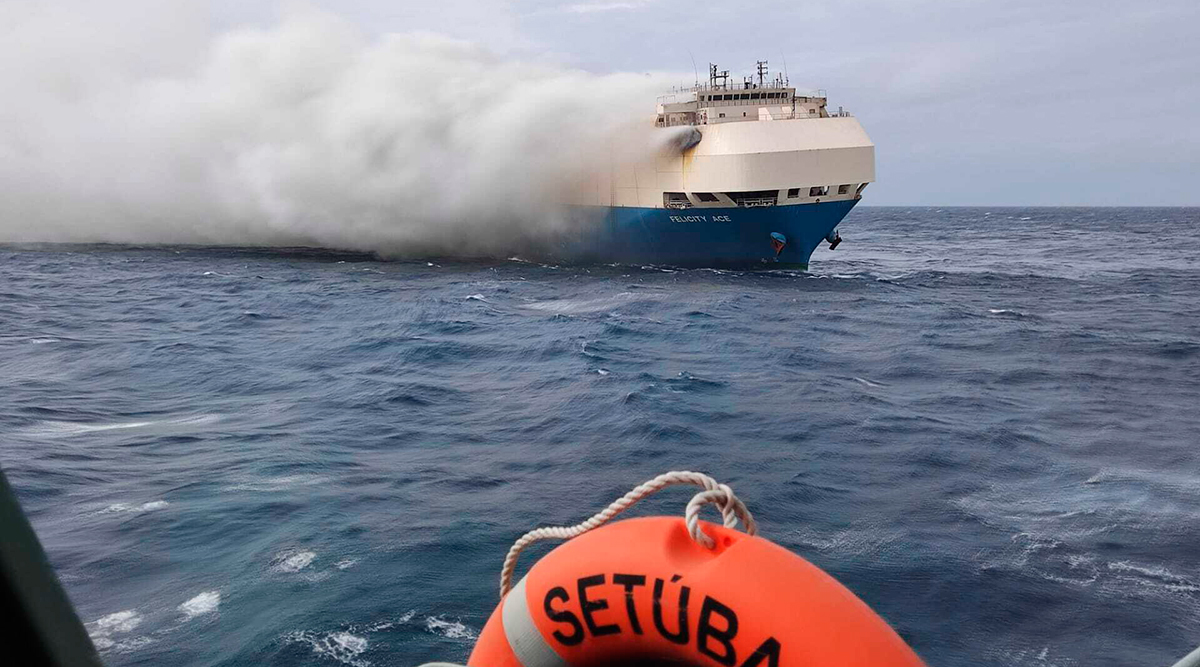 KM Prima Sentosa Catches Fire off Bengkulu, All 26 Crew Rescued