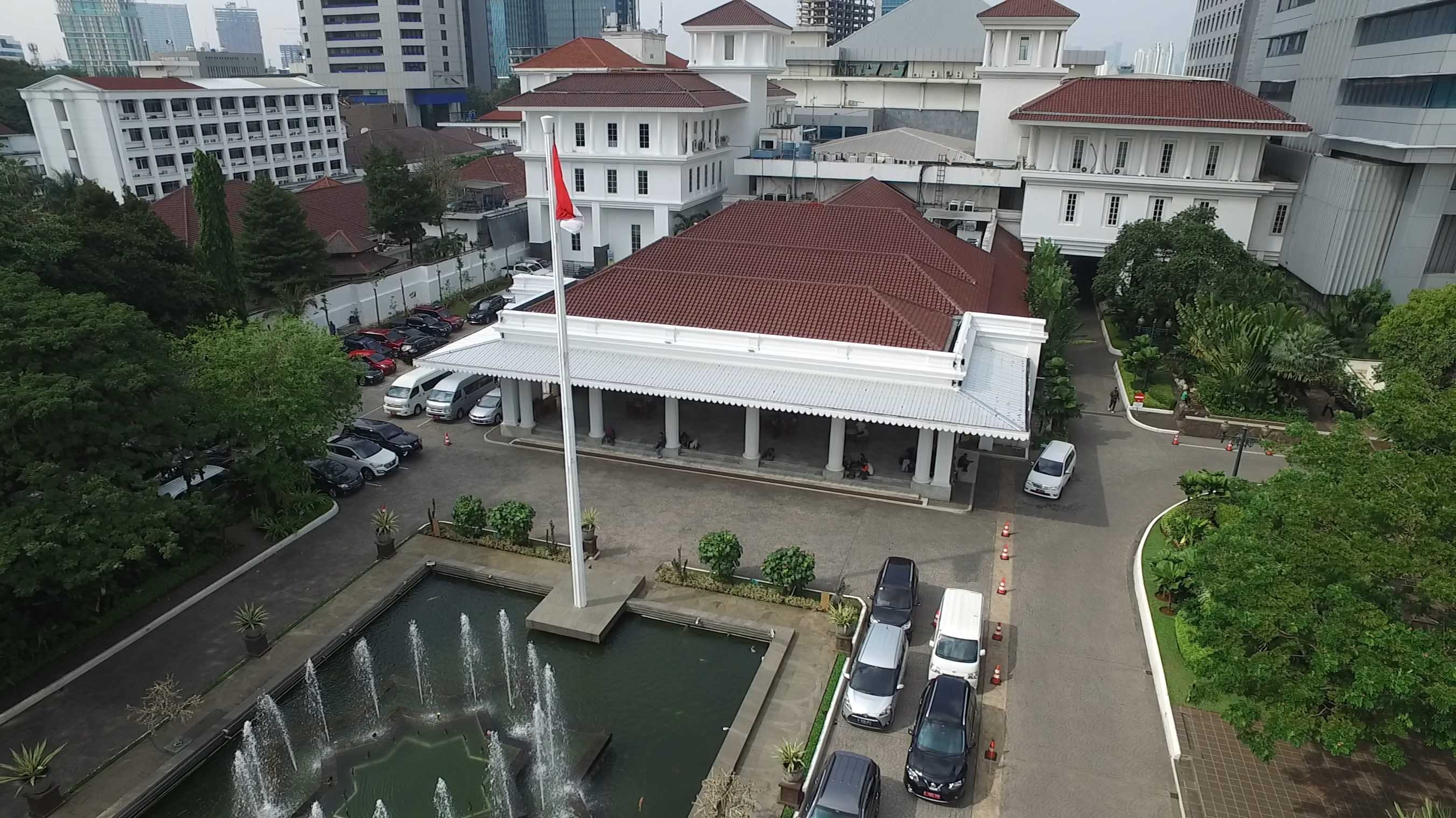Namu Balai Kota: 500 Warga Serbu Tur Perdana, Tiket Ludes