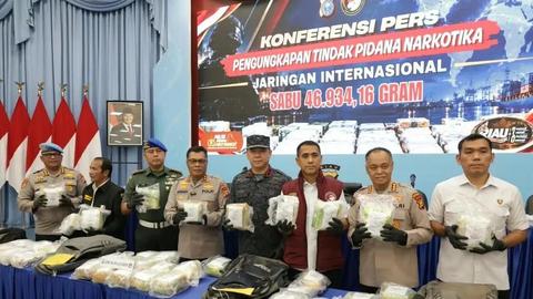 Langkat Babinsa Soldier AF Detained Over 46.9 Kg Meth Bust