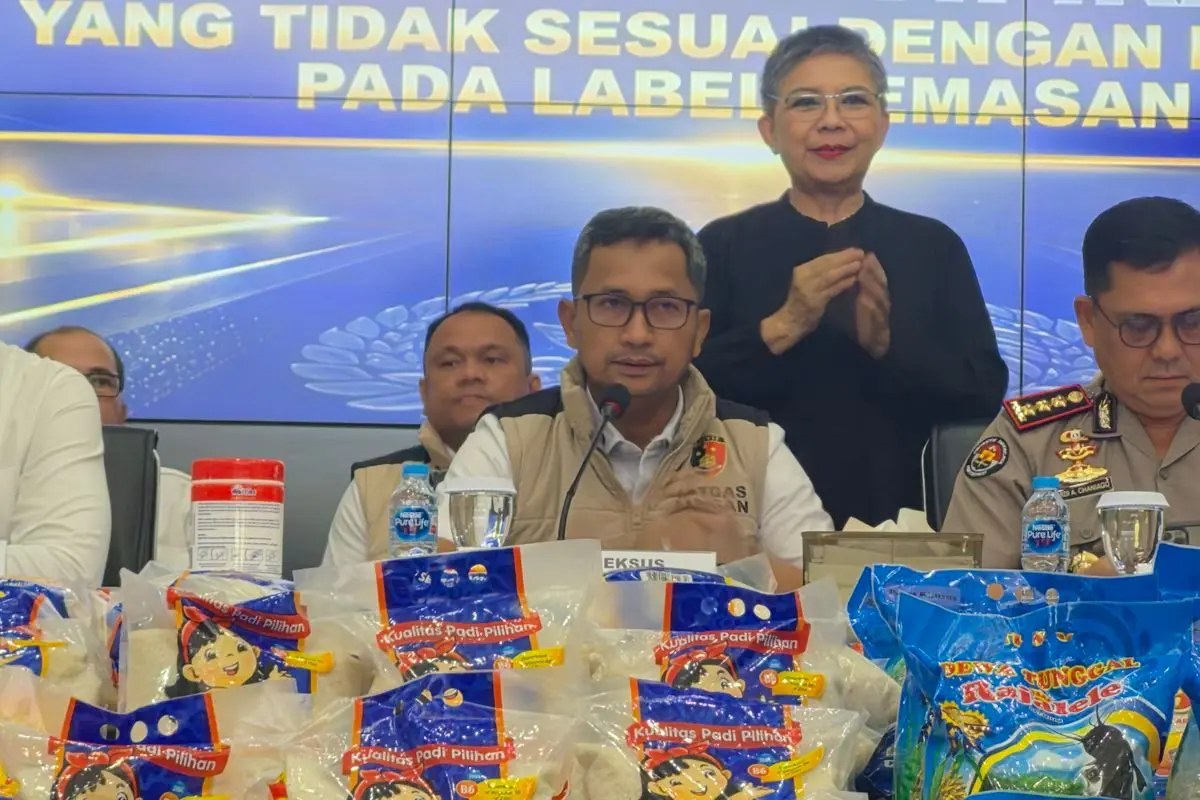 Police Seize 1,193 Packs of Fake Fortified Rice from PT DTA