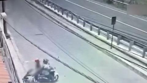 सियानजुर में बेगल ने शिक्षक को पिस्तौल दिखाकर बीट मोटर लूटी