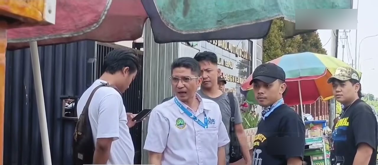 Begal Todong Pistol Guru Cianjur, Rampas Motor Beat