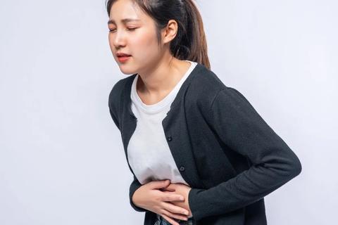 如何快速准确应对胃酸反流