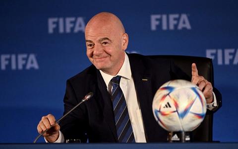 Infantino verweigert rote Karte nach Trump-Telefon