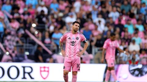 梅西助攻，迈阿密国际2-0击败纽约城足球俱乐部后锁定MLS季后赛席位