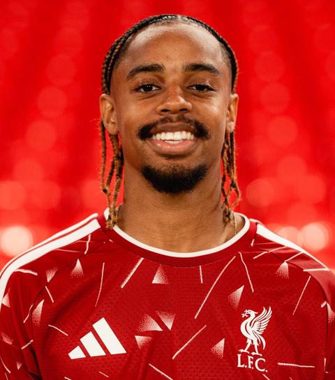 Hat-trick Barcola, Liverpool Bantai LASK 6-3 di Liga Champions