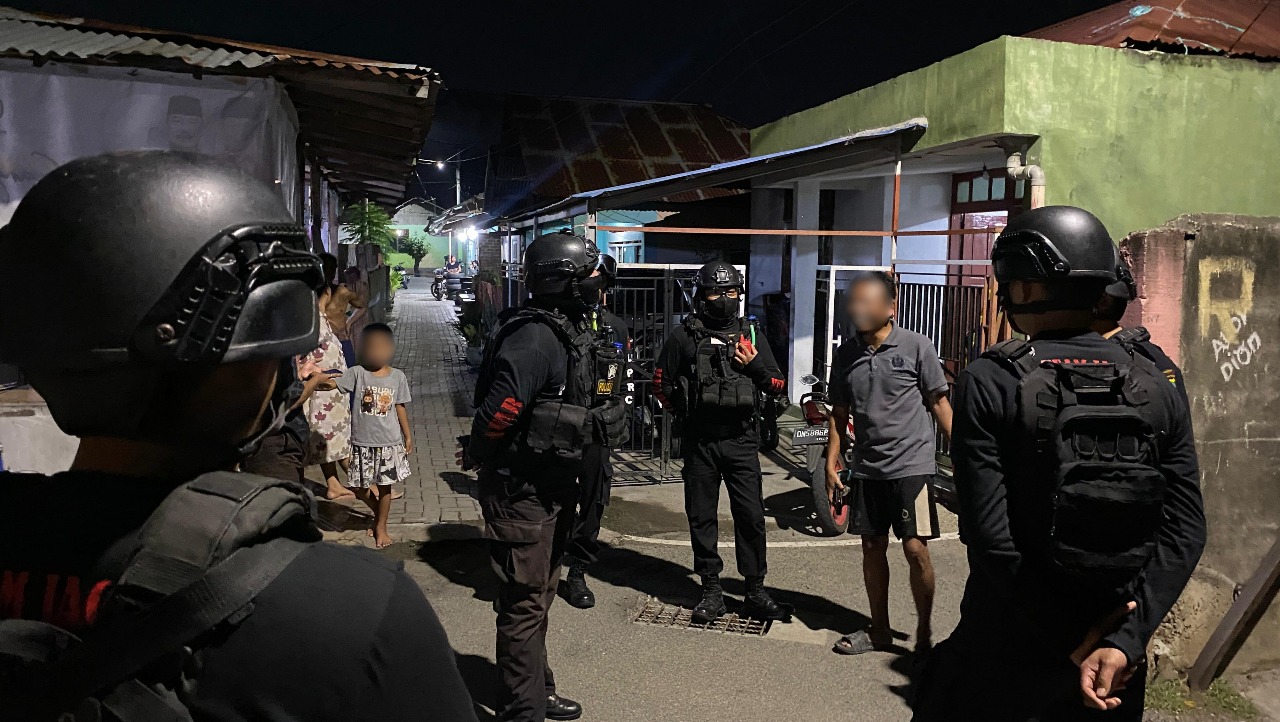 Three injured in gunfire in Ambon Village