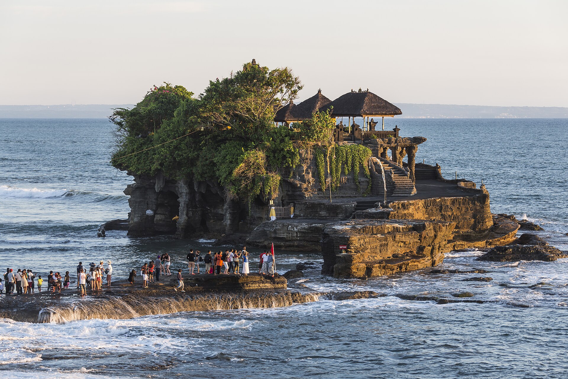10 Tempat Wisata Bali Paling Populer yang Wajib Dikunjungi